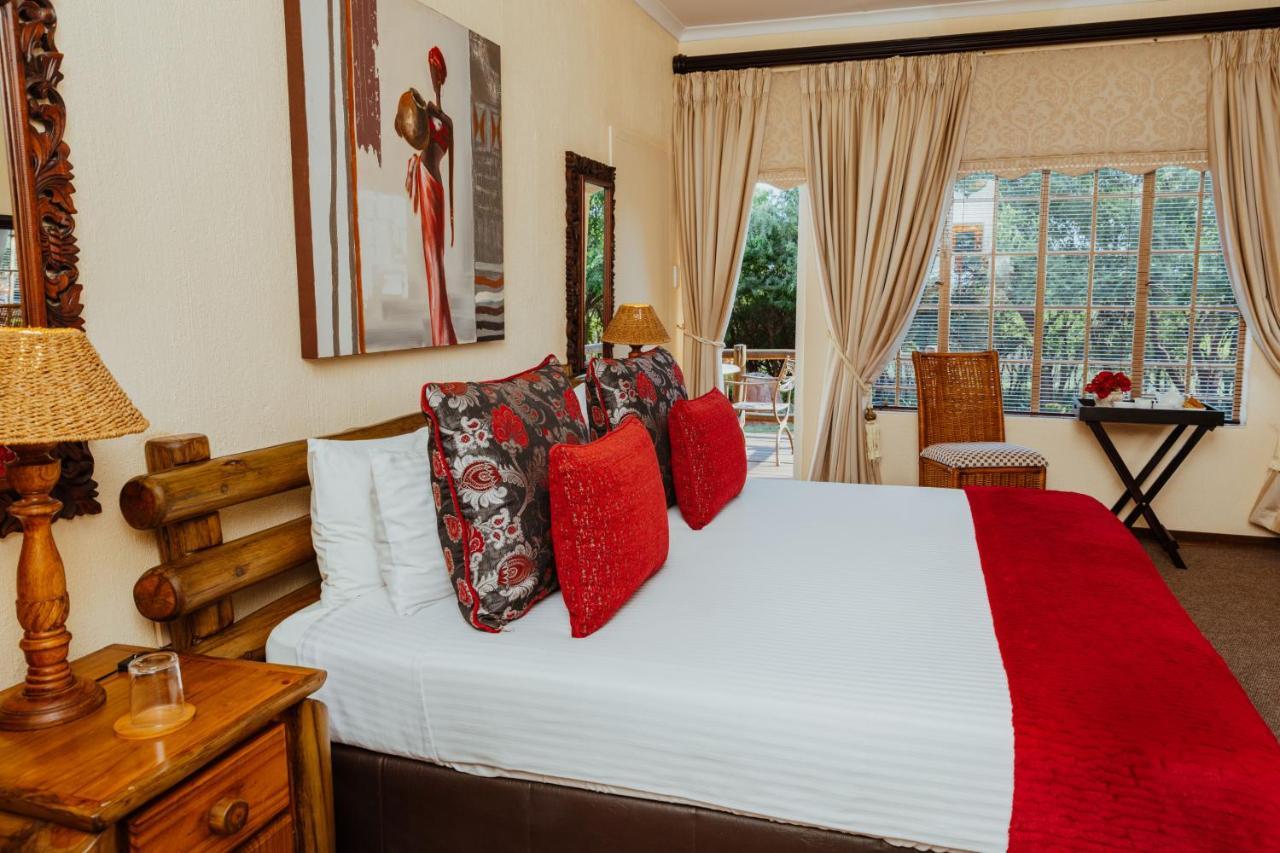 Boubou Bed And Breakfast Rustenburg Bagian luar foto